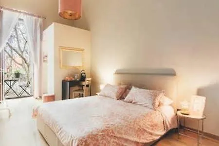 Flores Appartement Bari